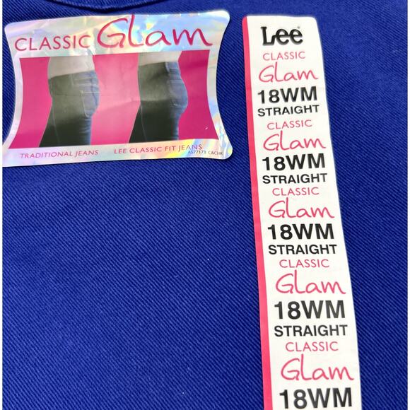 Lee Classic Fit Straight Jeans Women's Plus Size 18W Medium Blue NOS - Picture 2 of 13